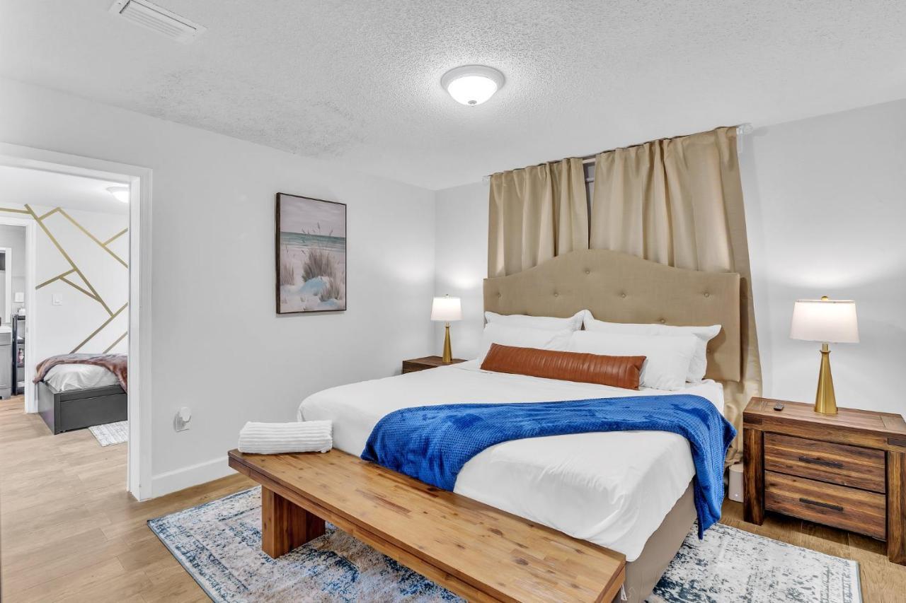 Estelo'S Place - Modern Townhouse With King Bed, Only 5 Min From The Airport! Майами Экстерьер фото