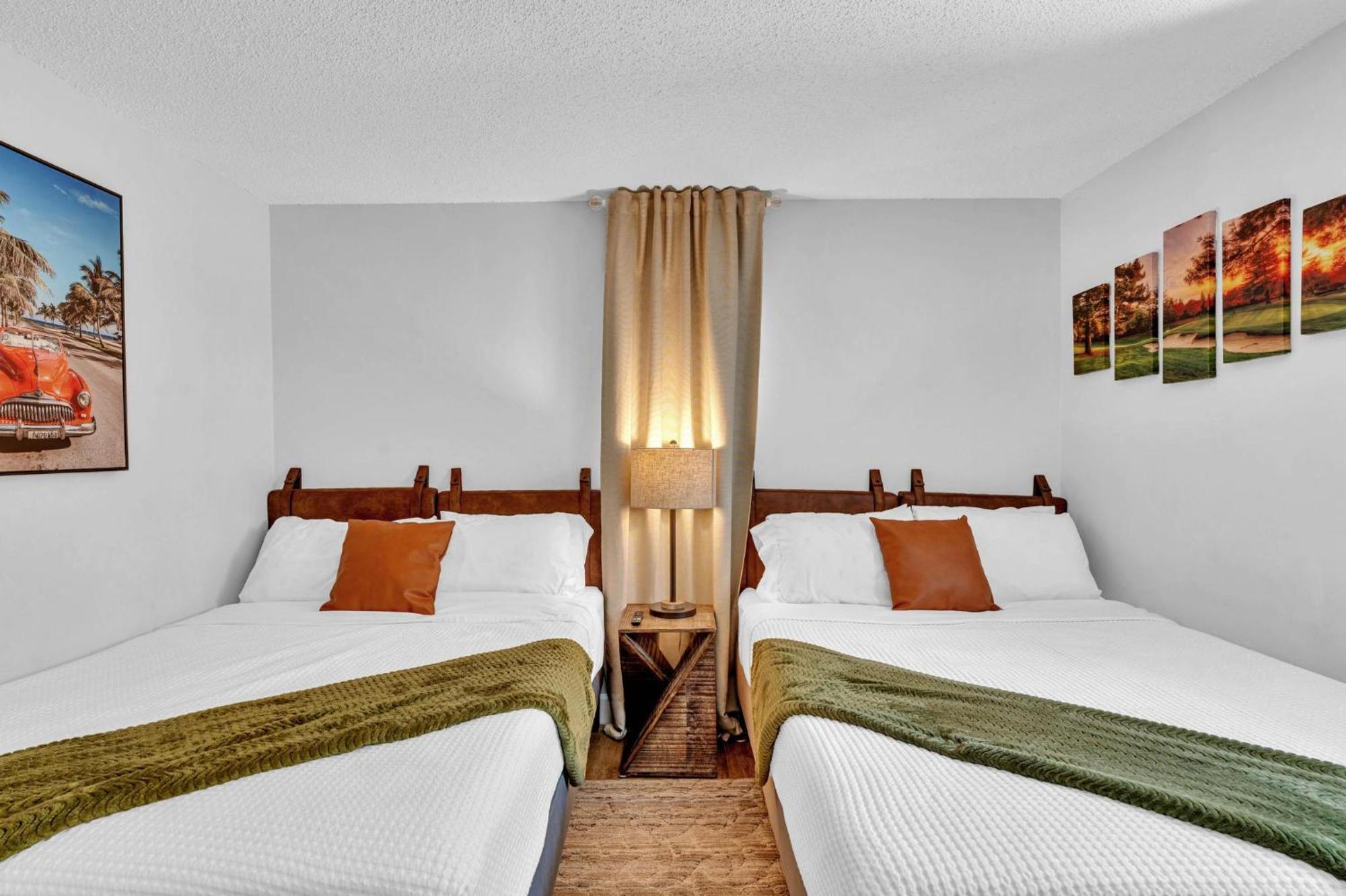Estelo'S Place - Modern Townhouse With King Bed, Only 5 Min From The Airport! Майами Экстерьер фото